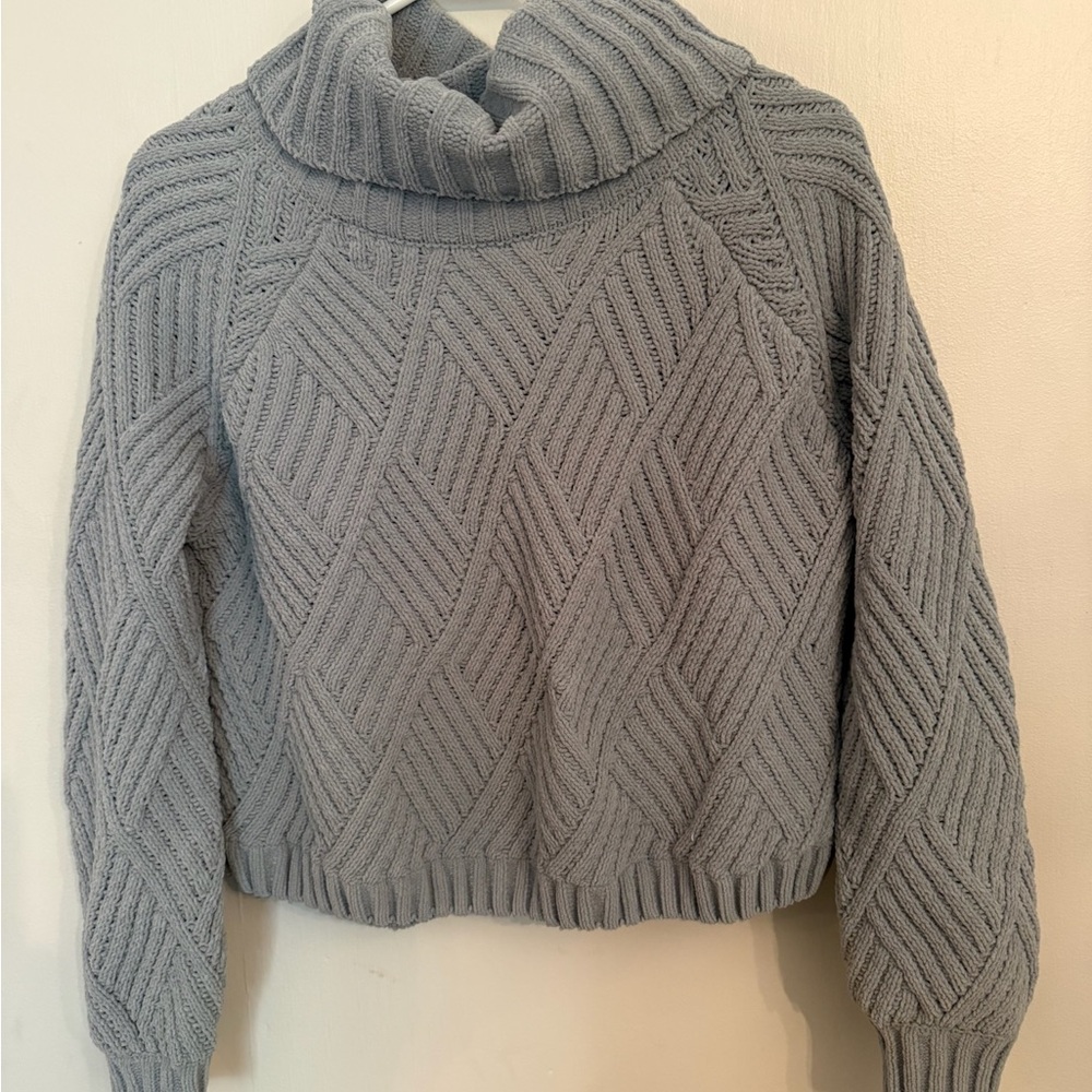 Cozy Green Turtleneck Sweater
